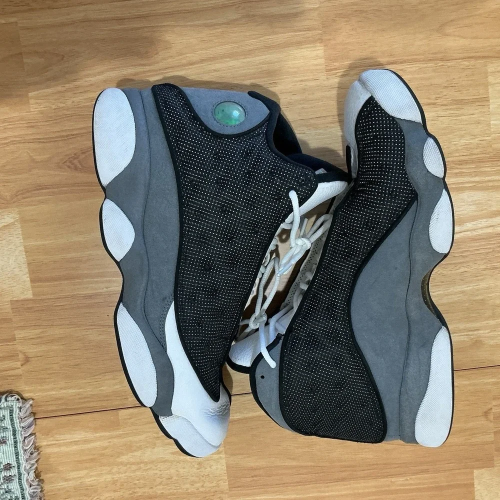 Air Jordan 13 Retro Black‎ University Red Men's Size 11 Used Original Box